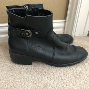Anne Klein Shoes - Anne Klein Booties Anne Klein Shoes - Anne Klein Booties